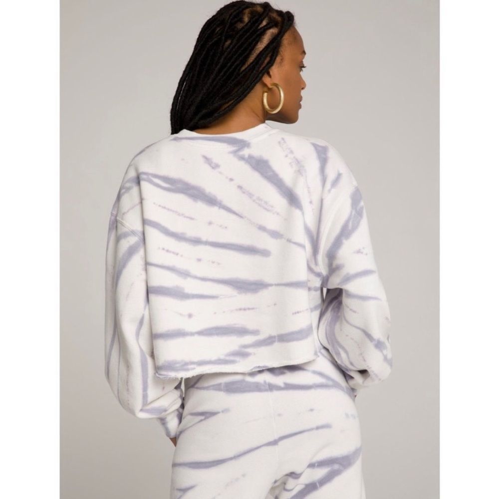New! GOOD AMERICAN CROPPED AND COOL SWEATSHIRT TIE DYE - Picture 5 of 8